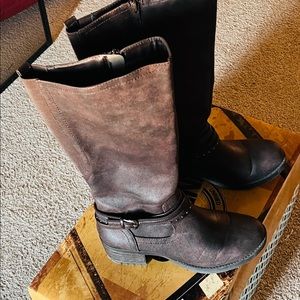 Hallie dark brown boots